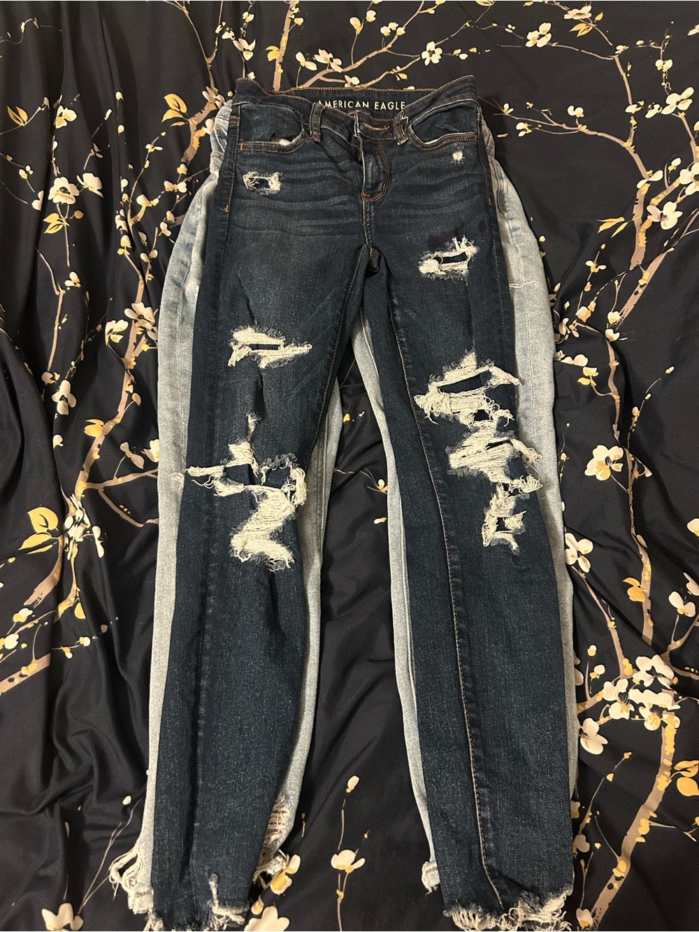 American Eagle Outfitters Women's Dark Indigo Distressed Skinny Jeans